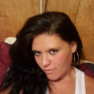 Meet your Posher, Cassandra